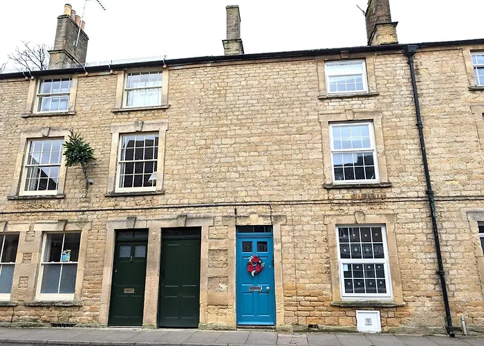17Th Century Borough Cottage 3 Bedroom Chipping Norton
