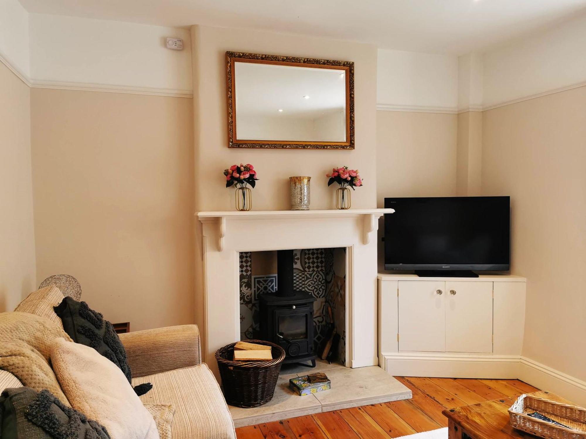 17th Century Borough 3 Bedroom Chipping Norton