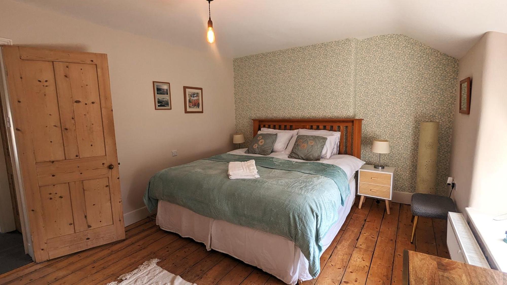 17th Century Borough 3 Bedroom * Chipping Norton